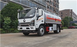 油罐车新品上市——福田大金刚