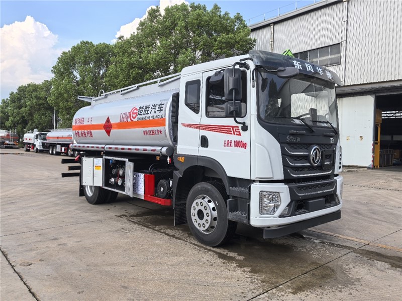 13.35方华神DV3油罐车